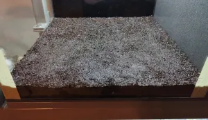 hlíny promíchány a uhlazeny